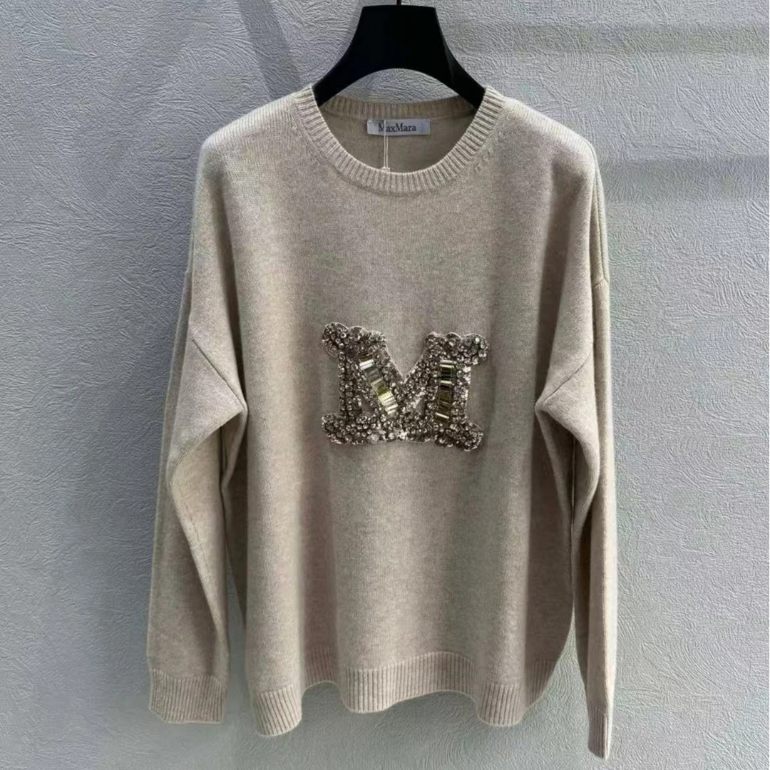 全新未使用 MaxMara MAXMARA新款镶钻字母针织衫 不支持七天
