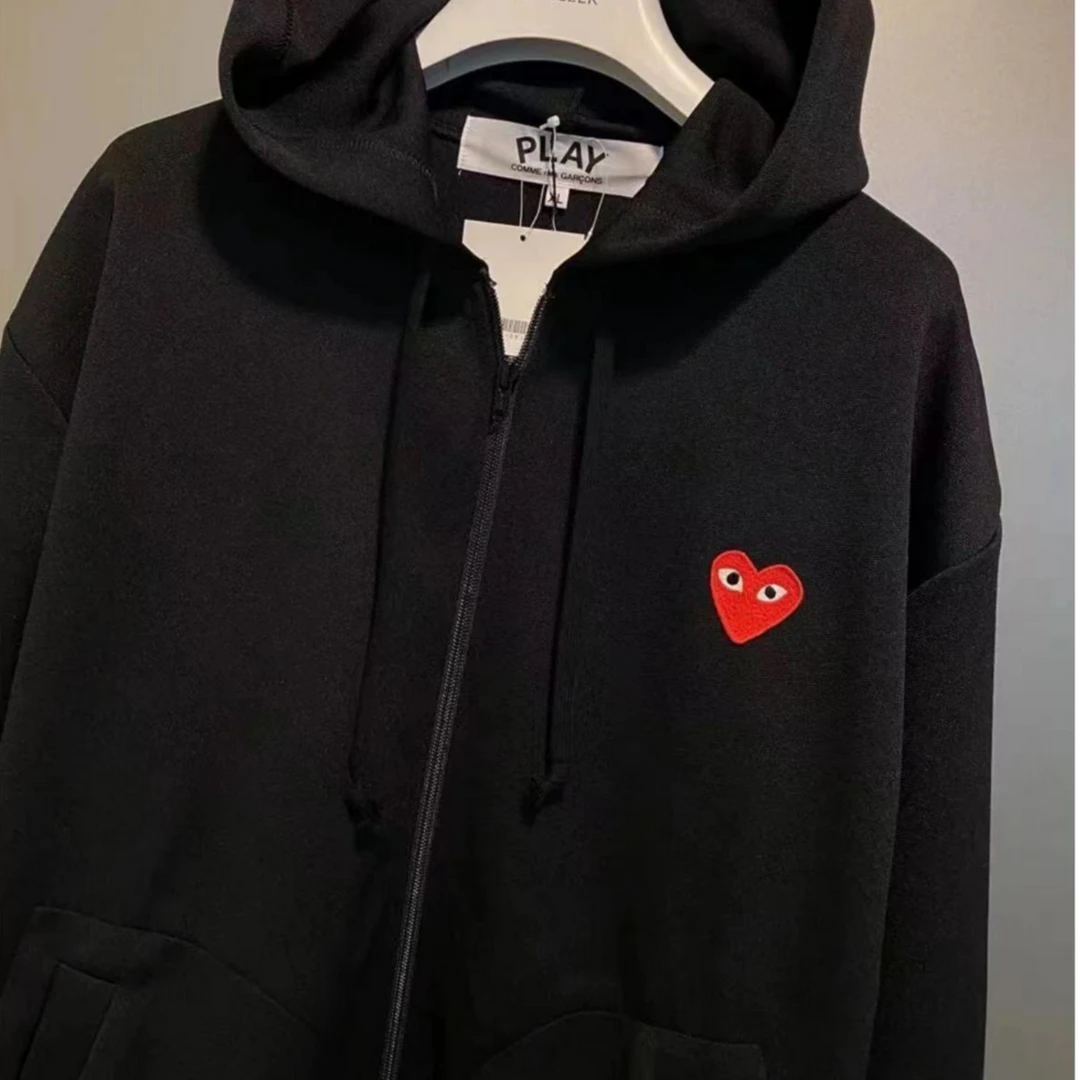 全新未使用 Comme Des Garçons 黑色红心连帽拉链卫衣 不支持七天