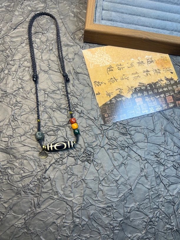 君合珠宝天地锁骨