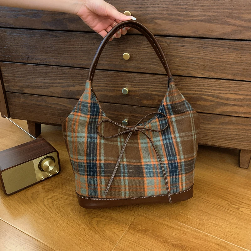 手提撞色条纹托特包女2024秋冬新款复古休闲大容量单肩包百搭女包