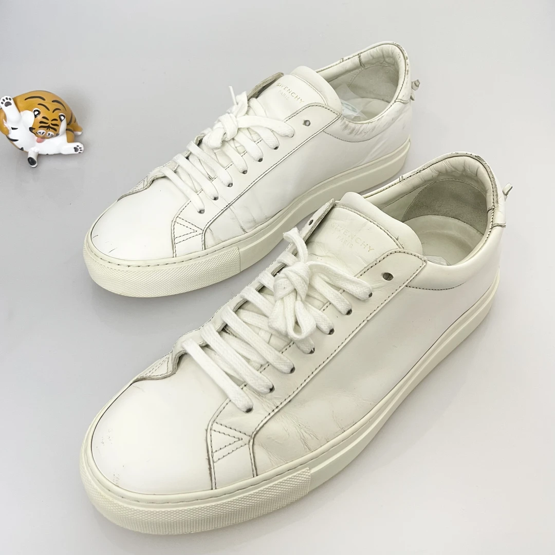 90新 Givenchy/纪梵希 41码纪梵希小白鞋 9新