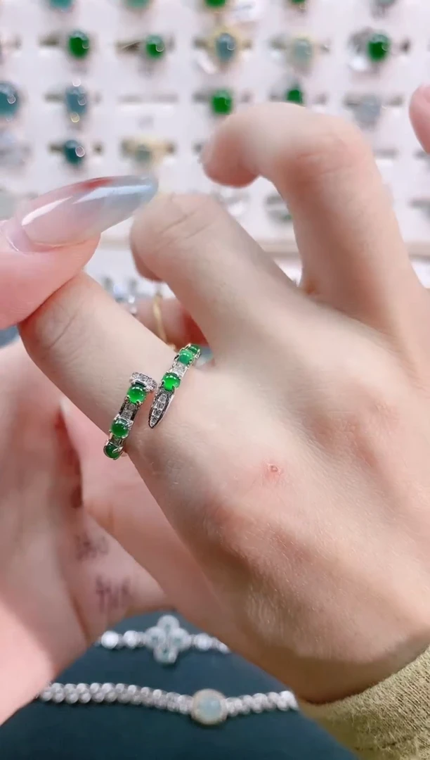 【闪购商品】翡翠戒指银S925镶嵌天然翡翠