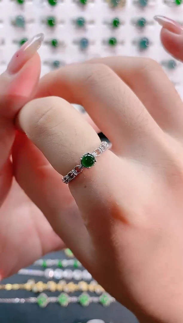 【闪购商品】翡翠戒指银S925镶嵌天然翡翠