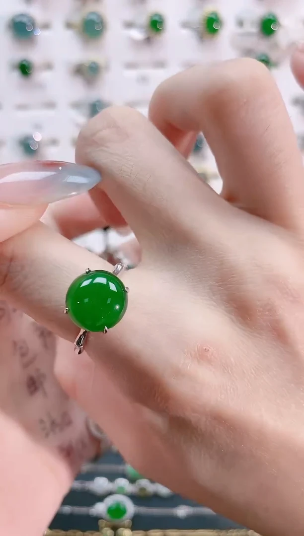 【闪购商品】翡翠戒指银S925镶嵌天然翡翠