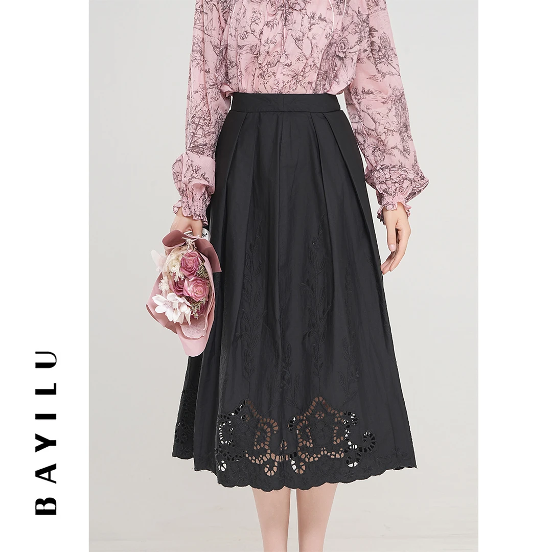 【李易行】芭依璐秋季新款法式镂空设计宽松半身裙89Q3038