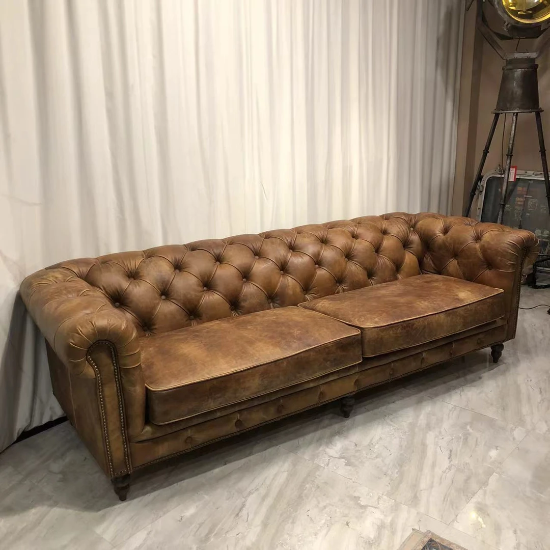 【务美艺术】土棕褐三人位沙发真皮实木拉扣沙发502（08560）