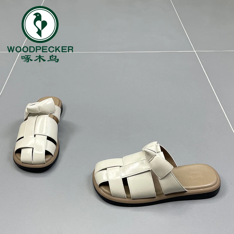 啄木鸟包头拖鞋女2024夏季新款平底软底复古编织舒适外穿罗马凉拖