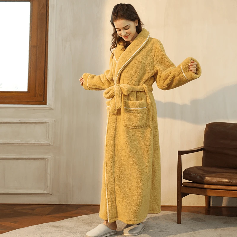 秋冬季长款睡袍女珊瑚绒加厚加绒女士浴袍法兰绒大码保暖睡衣外穿