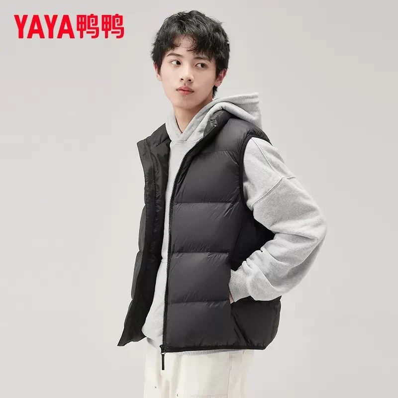 YAYA/鸭鸭【90鸭绒】2024新款羽绒马甲休闲情侣时尚纯色运动立领