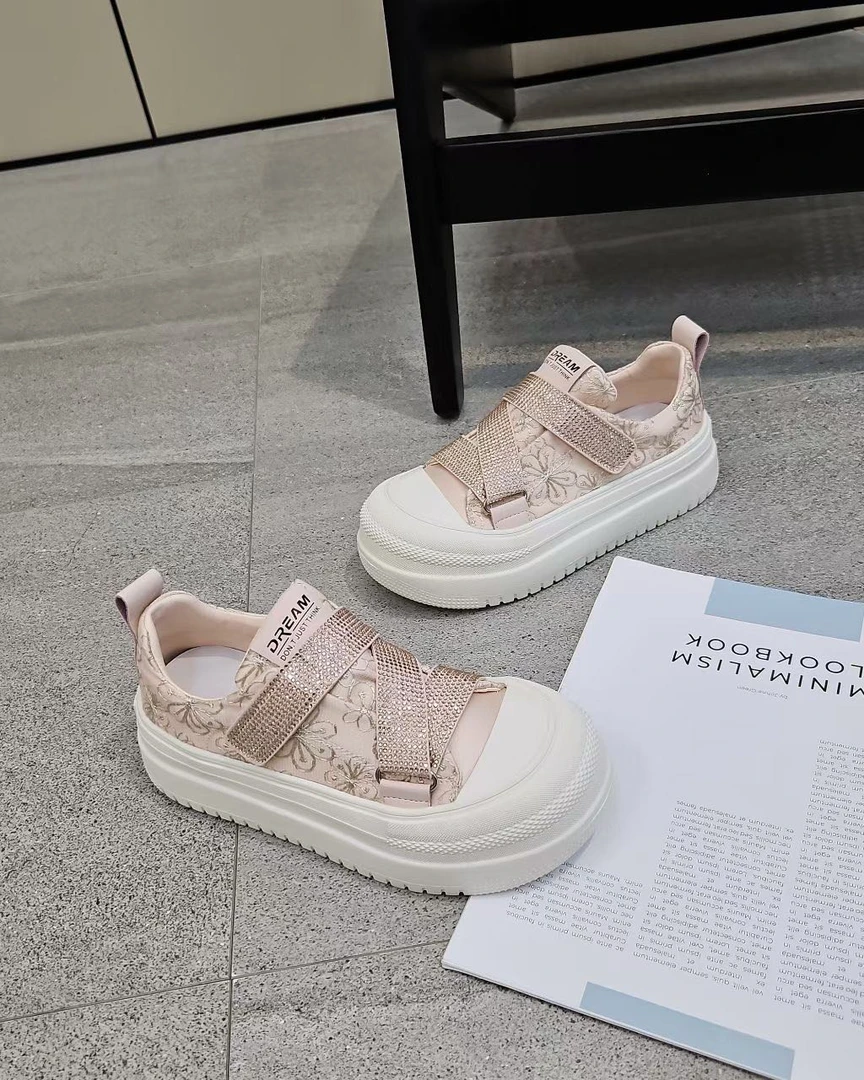 （MGG)厚底时尚透气休闲鞋