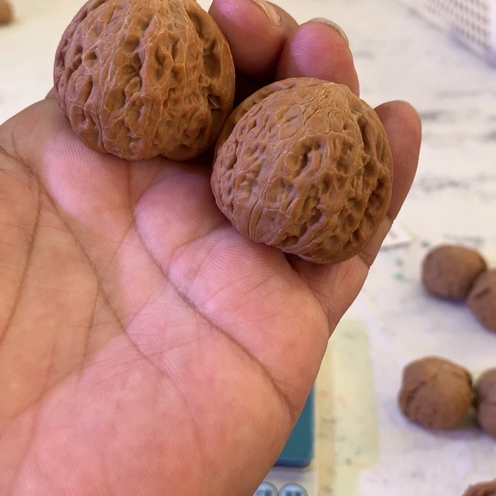 文玩核桃把件公***王39铁锤