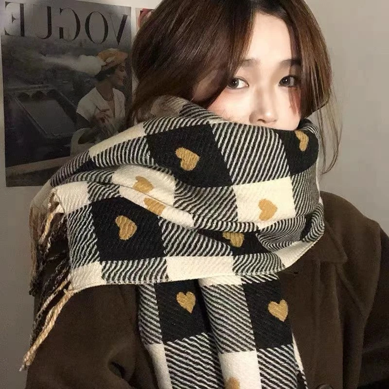 秋冬季仿羊绒女双面爱心格子围巾韩国流苏保暖大披肩百搭加厚围脖
