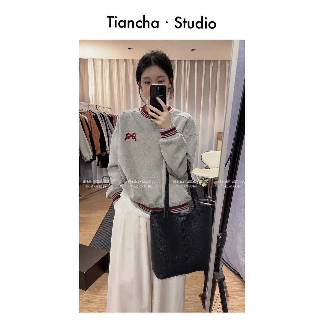 sweet c 红人上新【蝴蝶结】秋冬季韩风领口撞色设计卫衣女P164#