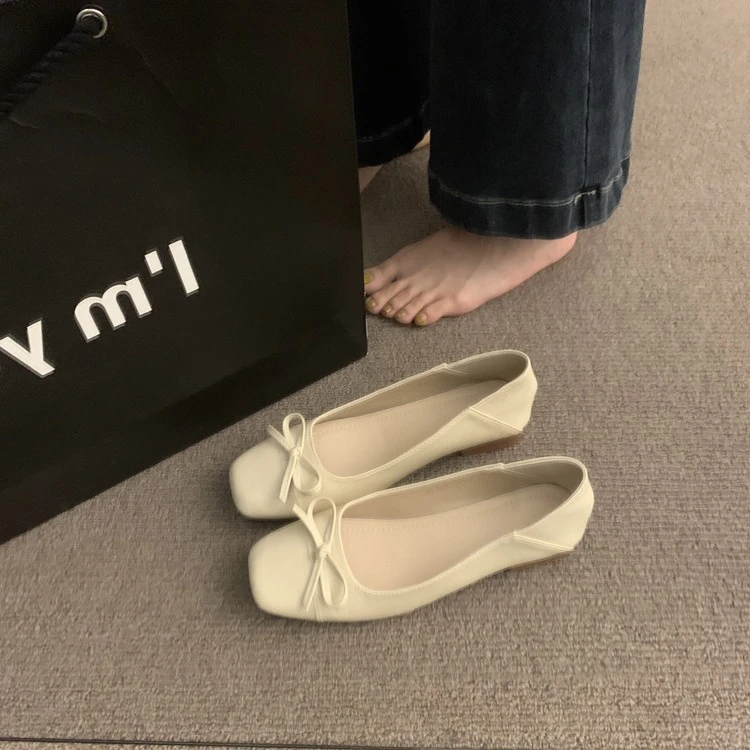 粗跟单鞋女2024春秋季新款方头奶奶鞋结法式浅口平底芭蕾舞鞋