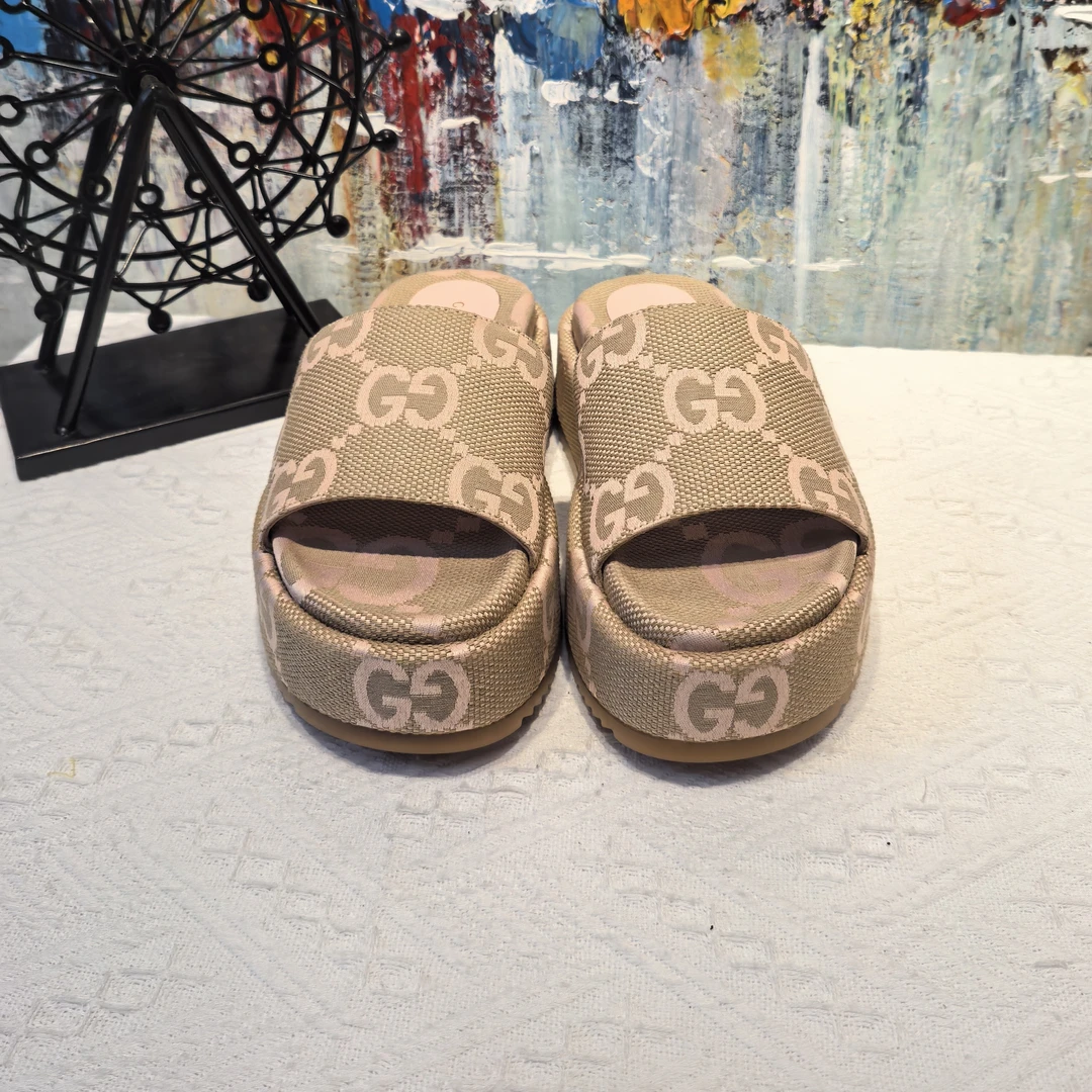 全新未使用 GUCCI/古驰 gucci女款厚底鞋拖