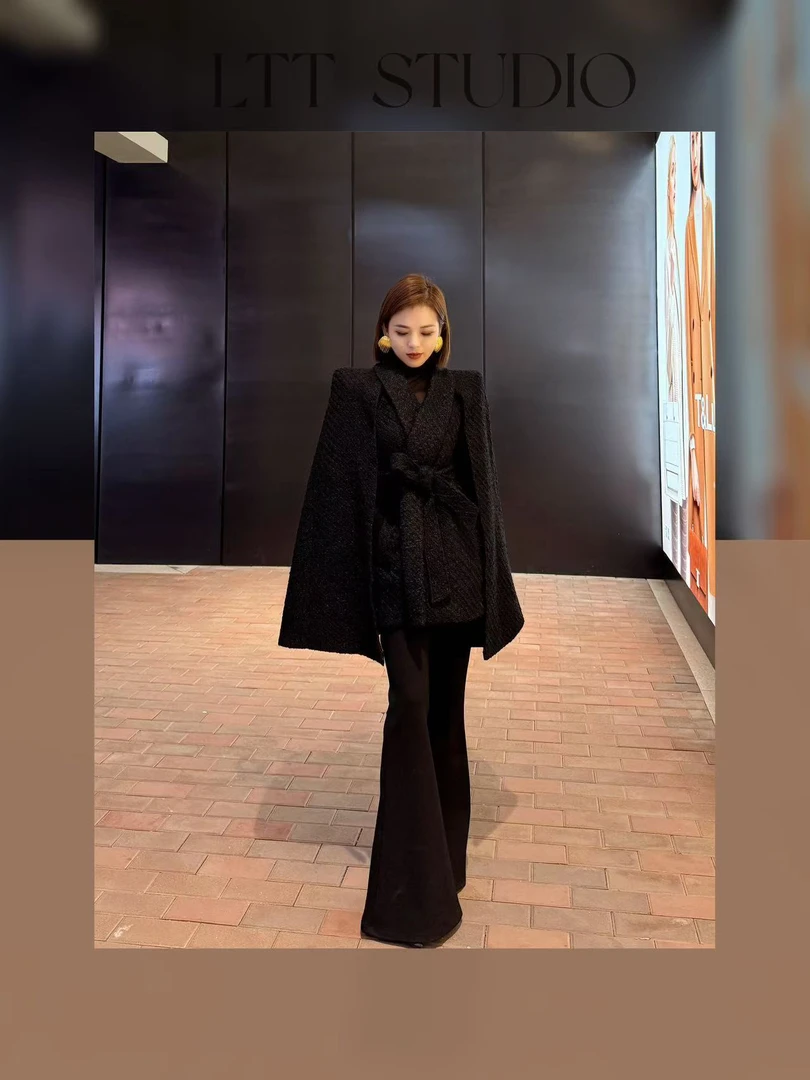 LTT气质设计感斗篷收腰显瘦秋冬季轻奢款时尚设计师