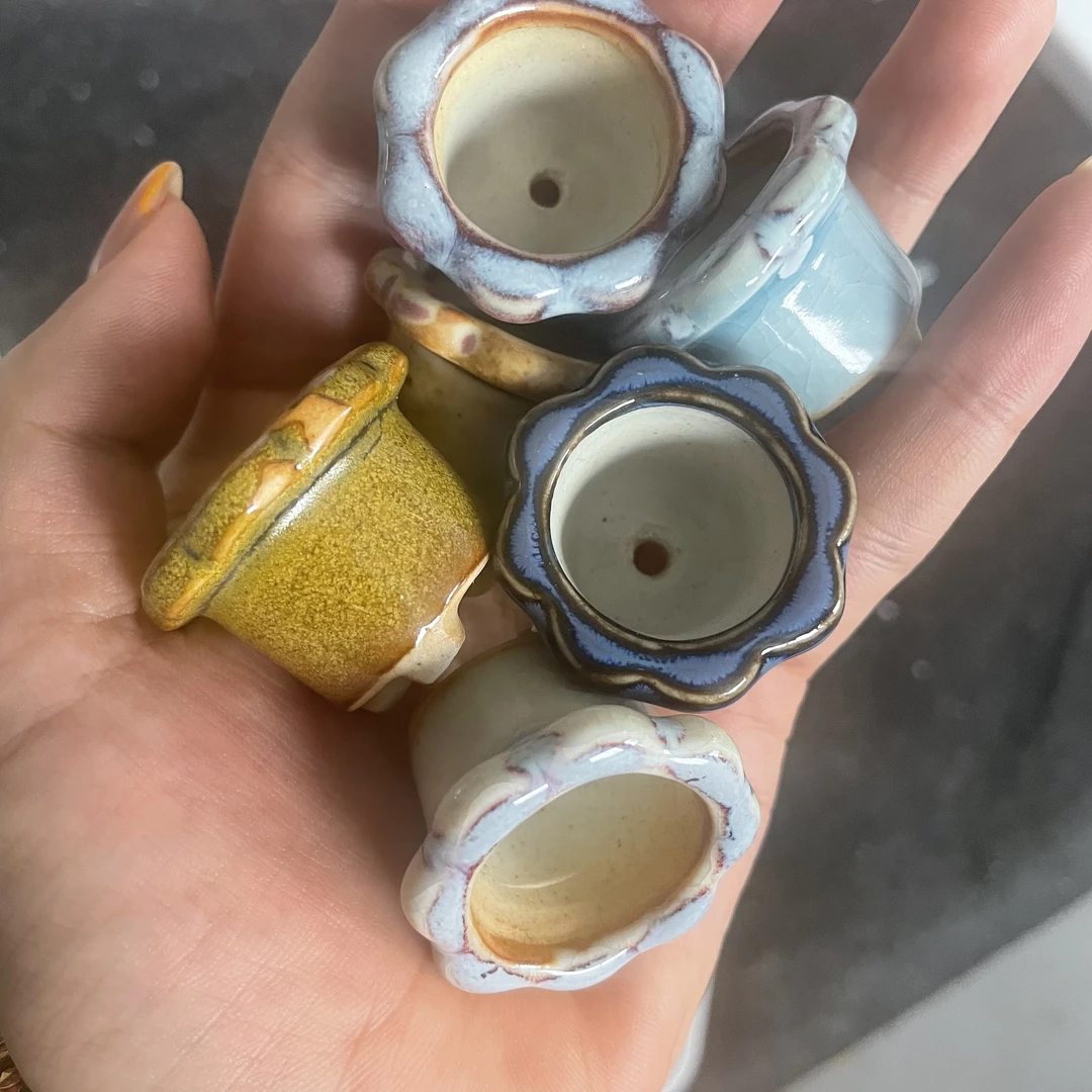 呆萌账号拇指盆拇指盆口径从2到6厘米不等图片仅供参考～陶瓷