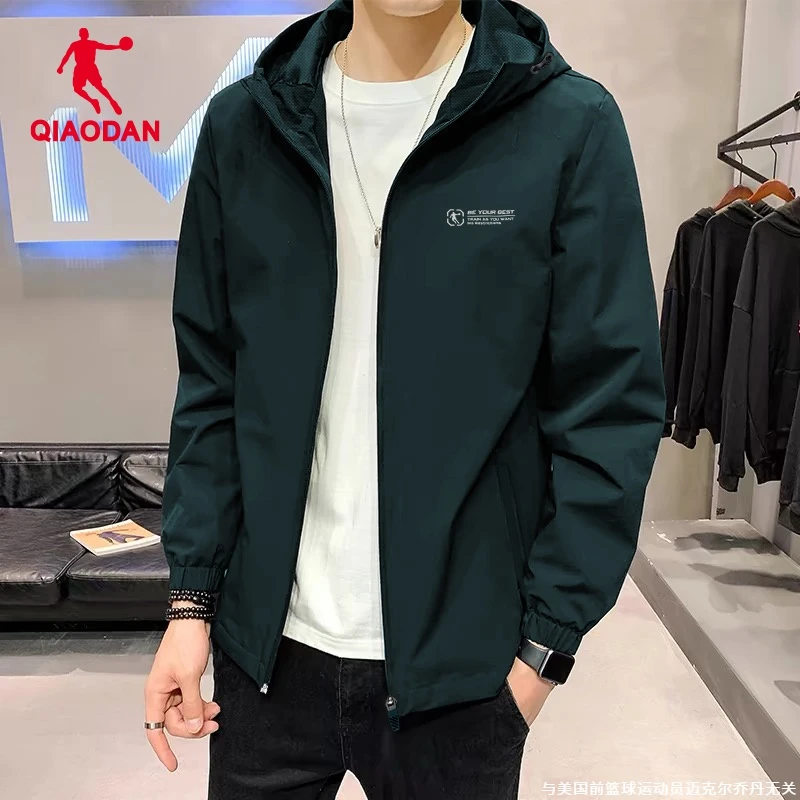 乔丹冲锋衣2025春季新款防风防水薄款风衣运动外套男正品运动服