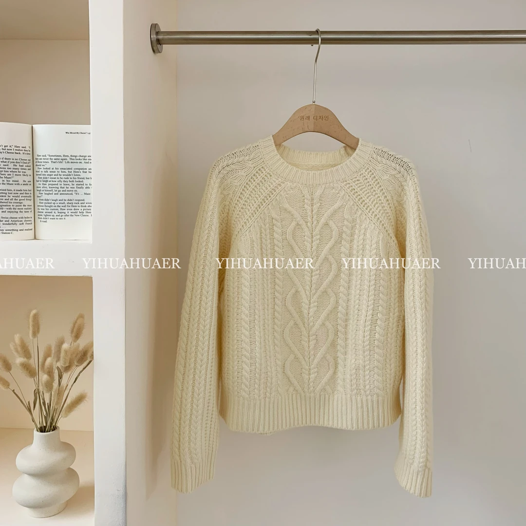 BHH-9752【雪泥甜心】东大门韩版温柔软糯镂空麻花设计重工针织毛衣