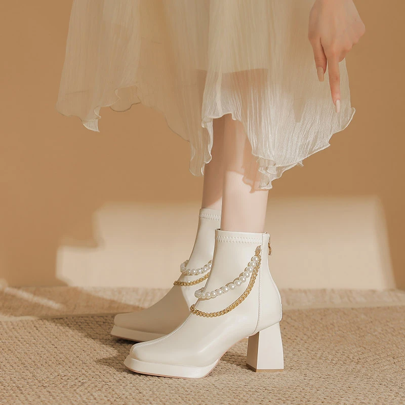 法式白色高跟气质短靴女春秋季单靴2024新款粗跟女靴子方头瘦瘦靴