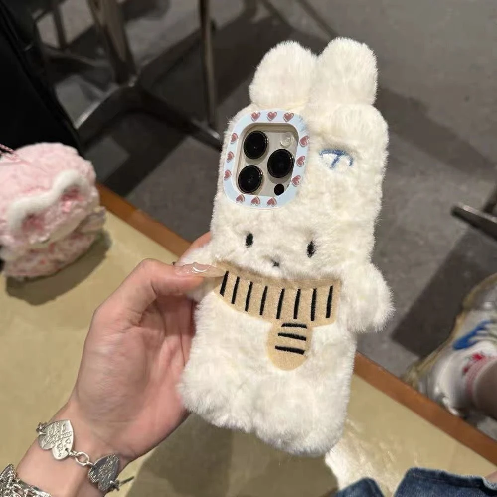 卡通毛绒围巾熊适用苹果16手机壳iphone15promax软秋冬华为荣耀