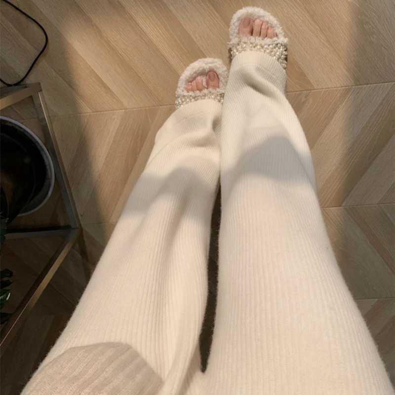 孕妇裤子秋冬加绒阔腿裤孕期百搭竖纹显瘦针织直筒长裤（无托腹）