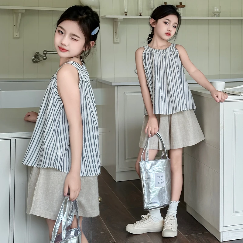 女童无袖夏季套装洋气2025新款6-12岁儿童宽松休闲短裤条纹夏装潮