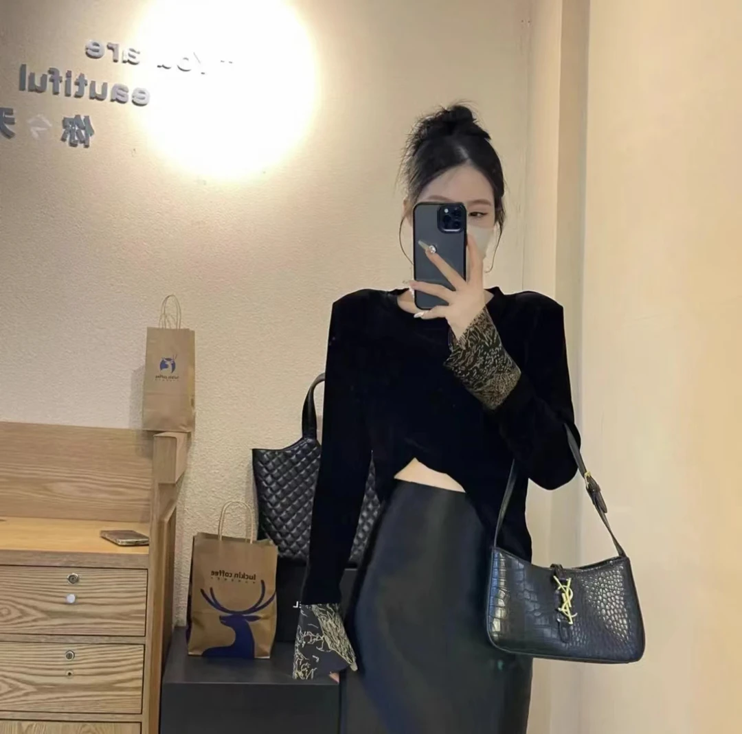 新款植绒配色袖口显瘦新中式喇叭袖气质拼接上衣23061