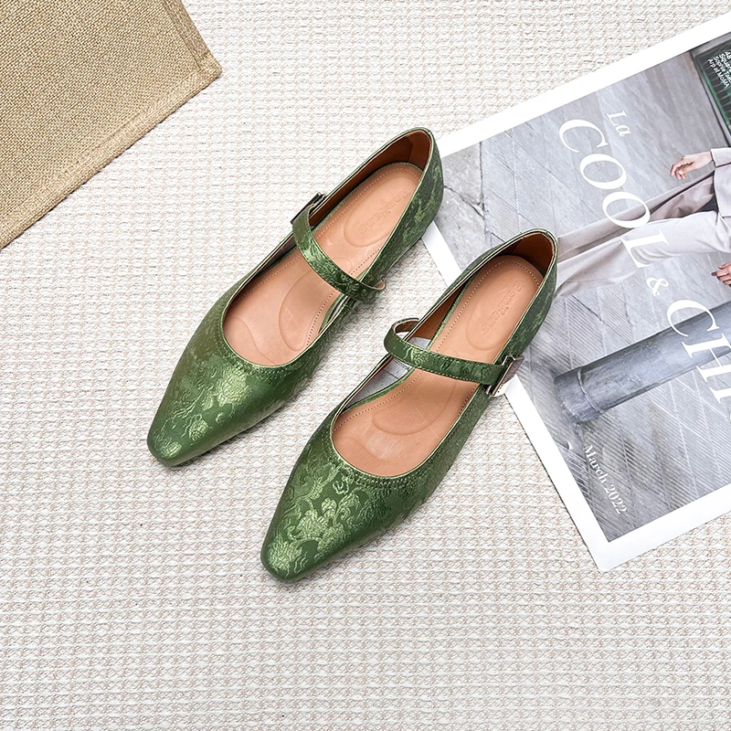 半坊手工女鞋|34-40|2.0cm|法式复古国风牛皮尖头浅口粗跟单鞋女