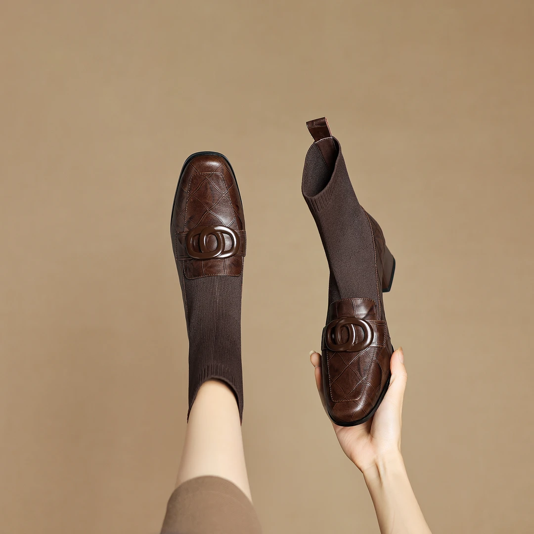 ReneChristine|34-40码|4.0cm|法式复古方头金属毛线筒粗跟短靴女