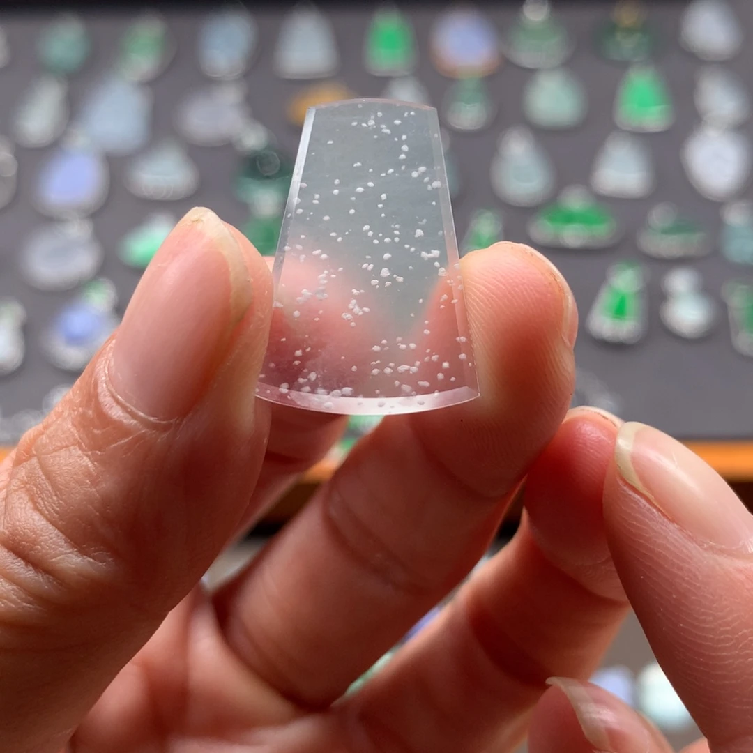 翡翠裸石冰飘雪花棉无事牌