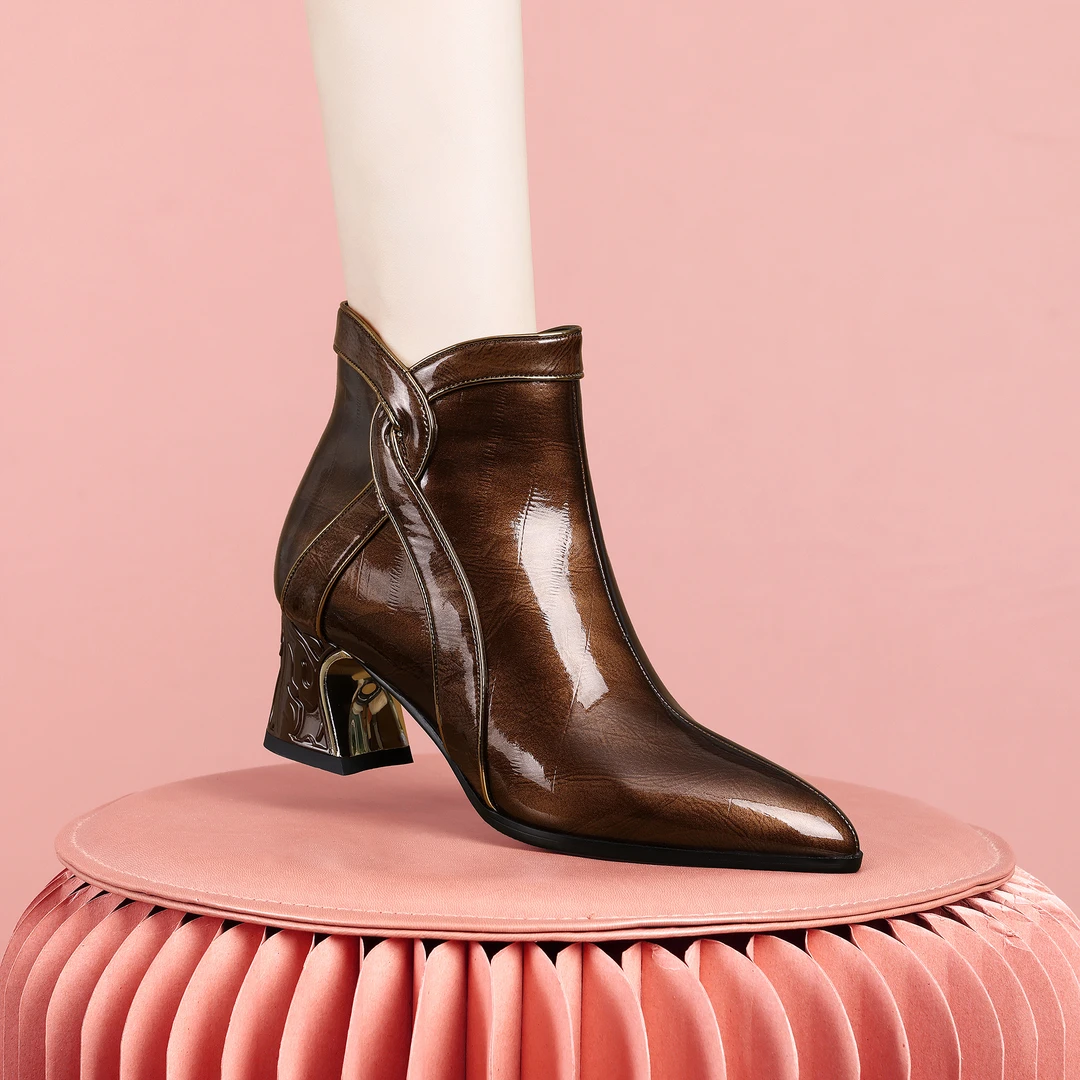 梵芮诗秋冬尖头金边纯色英伦时尚气质绒里百搭粗跟女短靴-Y033