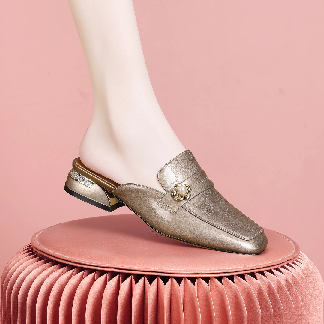 梵芮诗2024新款春季方头钻饰纯色时尚舒适优雅粗跟凉拖鞋-J0660