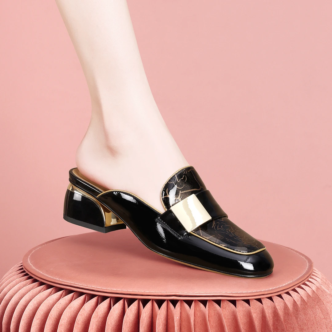 梵芮诗2024新款春夏季包头方头金属装饰外穿百搭粗跟凉拖鞋-J0681