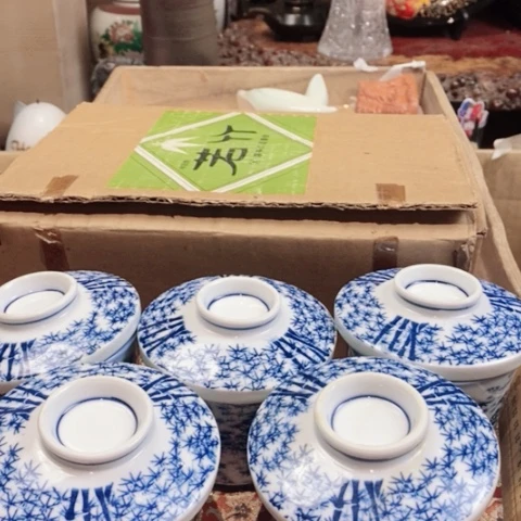 瓷片蕾蕾真的好可爱