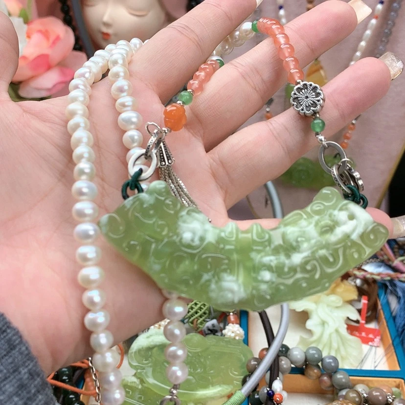 【闪购商品】蛇纹石玉吊坠合金袁*胖