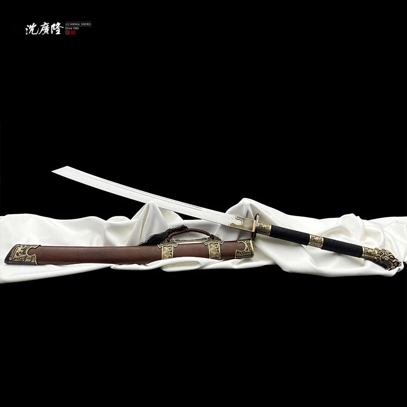 龙泉沈广隆-康熙战刀2.0 黄铜 龙凤檀 花纹钢 宝剑 未开刃