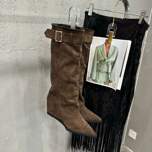 2024新款长靴坡跟8公分长筒秋冬瘦瘦靴时尚粗跟