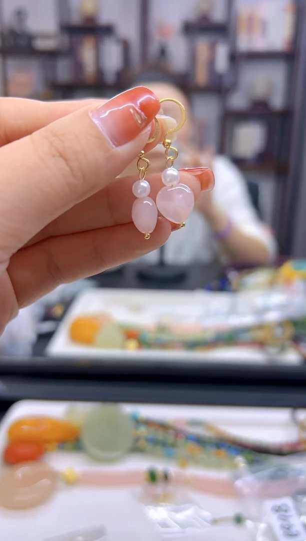 【闪购商品】水晶耳饰14K金镶嵌耳勾E498
