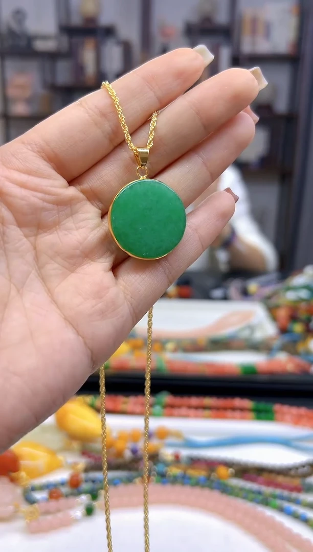 【闪购商品】翡翠颈饰银S925镀金镶嵌D158