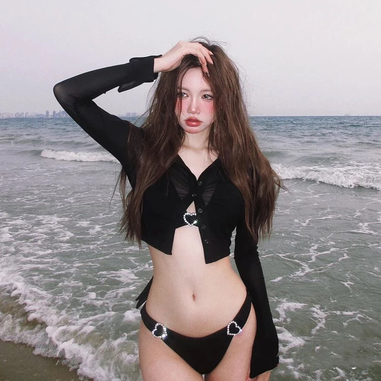 【欧美爱心】辣妹少女黑色显瘦小胸纯欲ins修身泳衣温泉比基尼