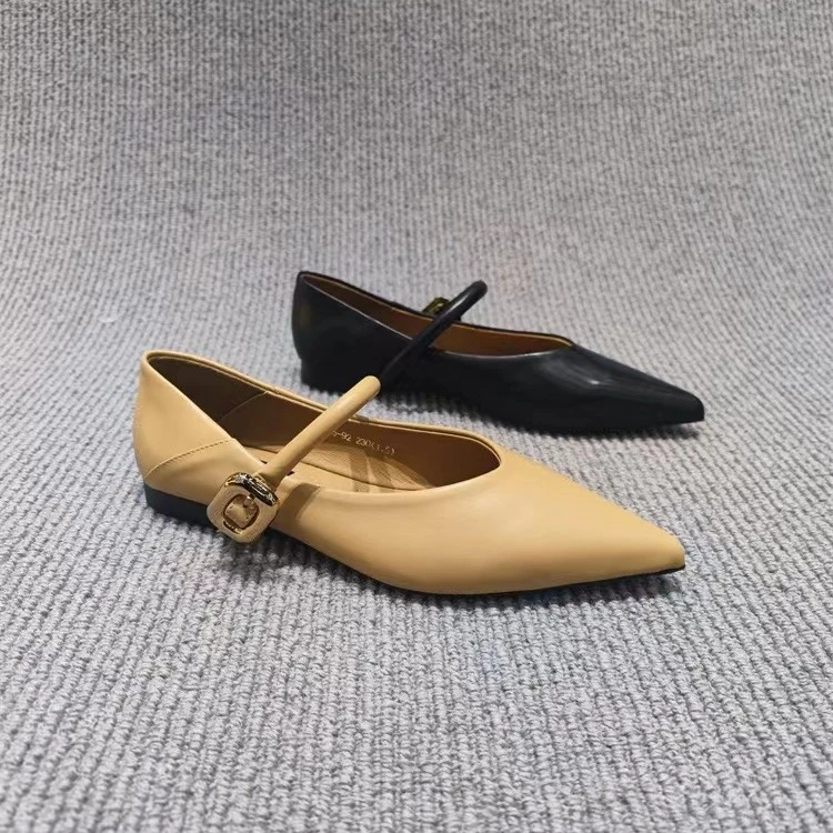欧洲站2025春季新款胎牛皮平底低跟舒适脚软底软面尖头浅口单鞋女