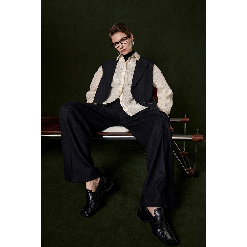 HERLAND她地【杜拉斯】简约通勤显气质时尚翻领无扣显瘦马夹上衣