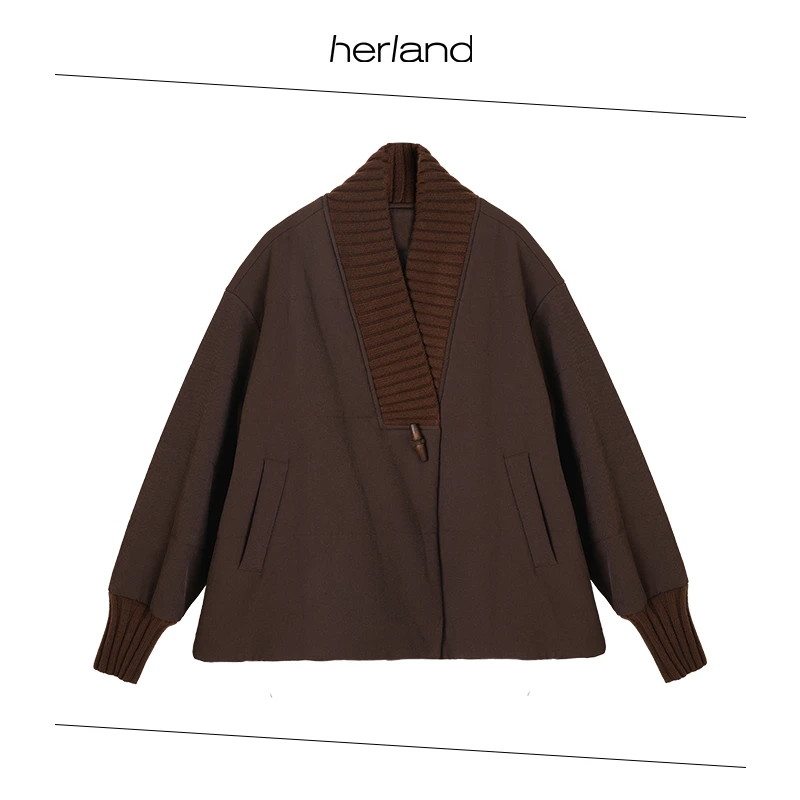 HERLAND她地 【孔乙己】高级感显瘦咖色拼接交领气凝胶外套