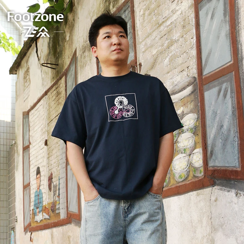 夏季舒适简约透气宽松T恤FZ字母串撞色O3轮廓图男上衣FCE21A50232
