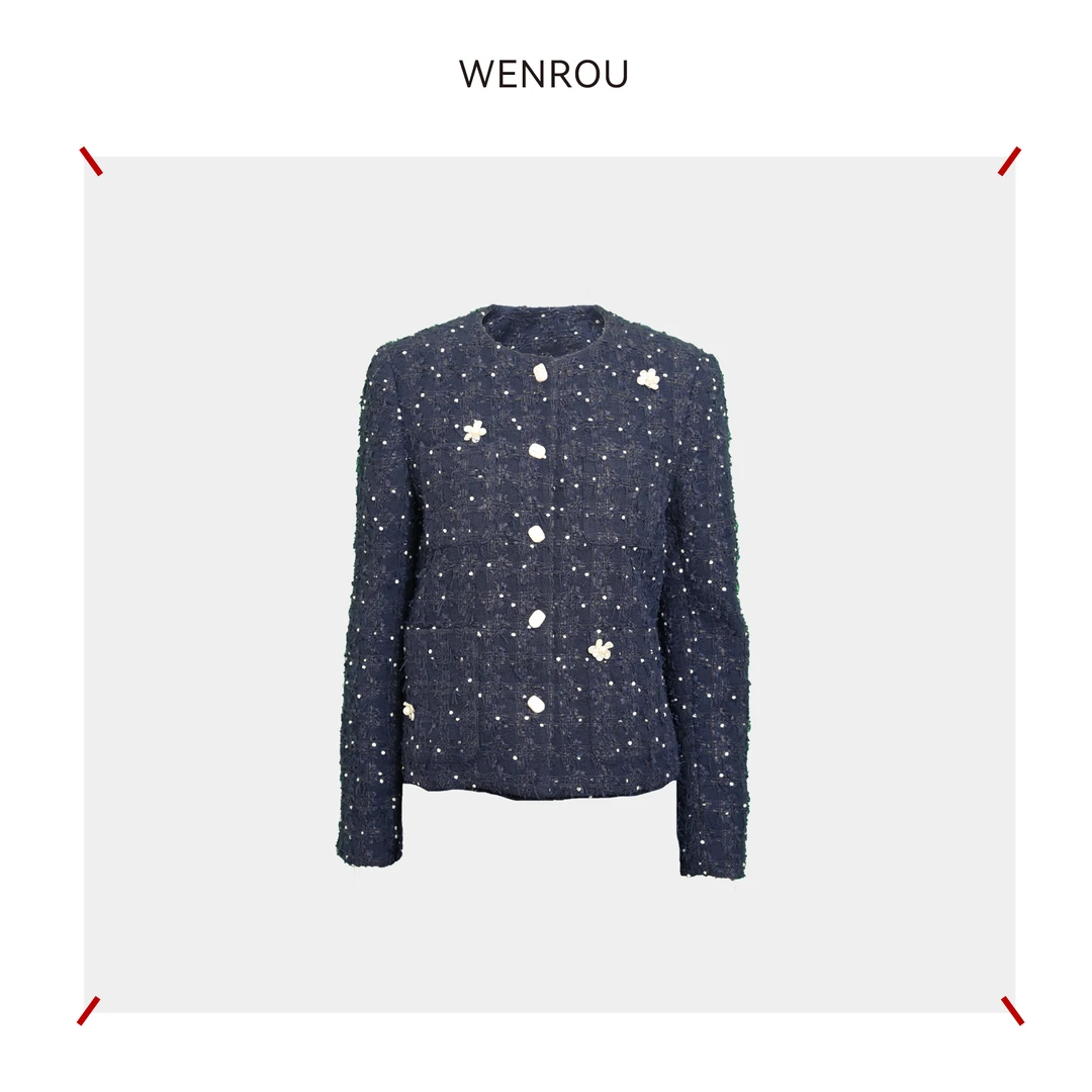 温柔自知 秋冬新款 珍珠装饰 灵顿 藏青色小香短外套 XXF102