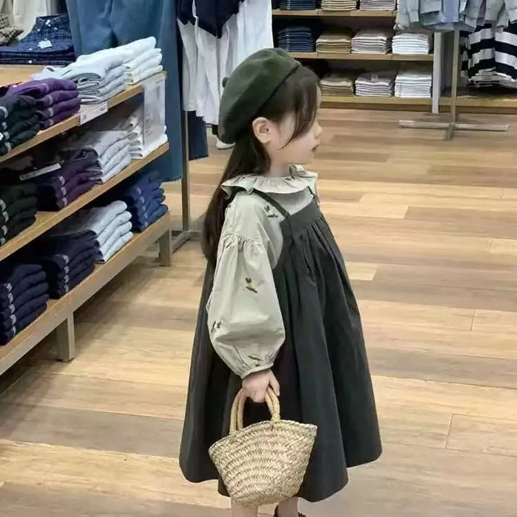 现货【荷叶领泡泡袖衬衫吊带裙】FF075秋女童套装裙复古森系套装