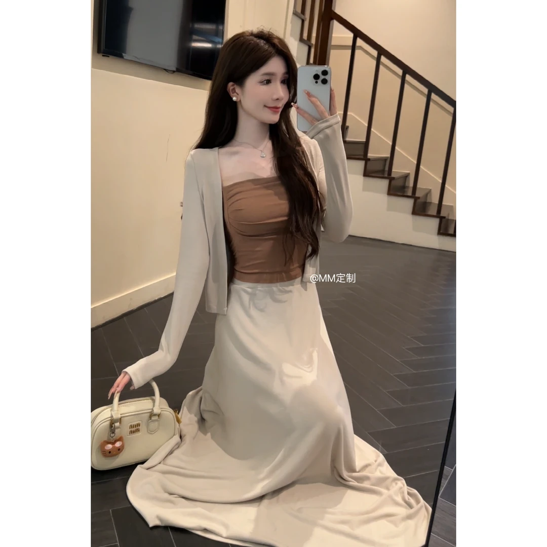 【浪漫邂逅】2024新款秋季显瘦气质温柔开衫A170