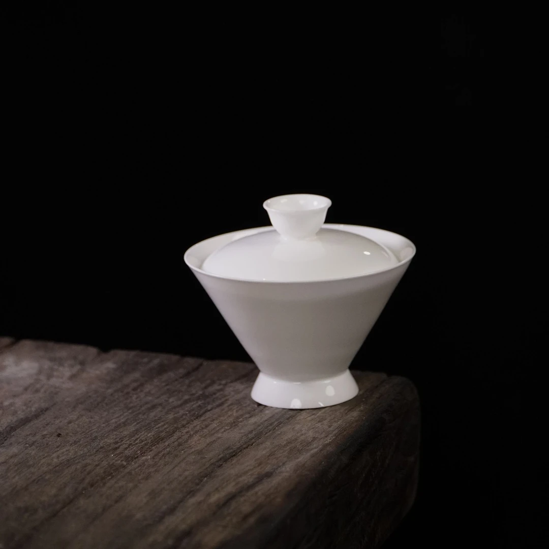 无托超薄胎骨瓷盖碗高脚骨瓷峻岭斗笠盖碗小茶碗可定制