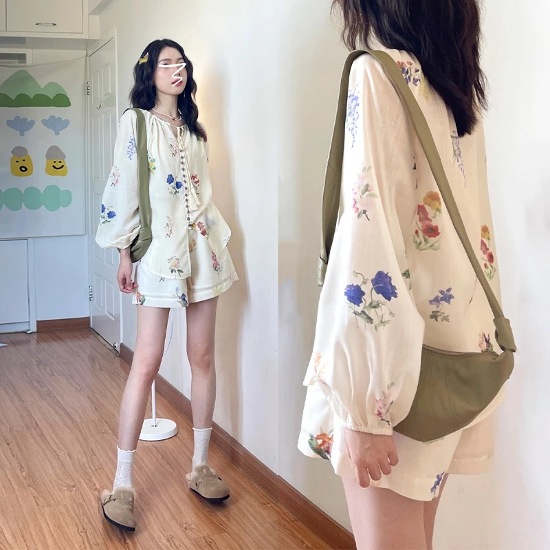 4163复古碎花薄款防晒长袖衬衫早秋2024新款阔腿休闲裤女两件套装